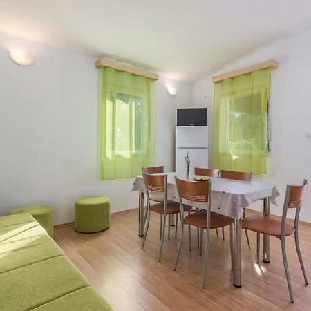 Holiday Park Village Jelovci Kringa Eksteriør bilde