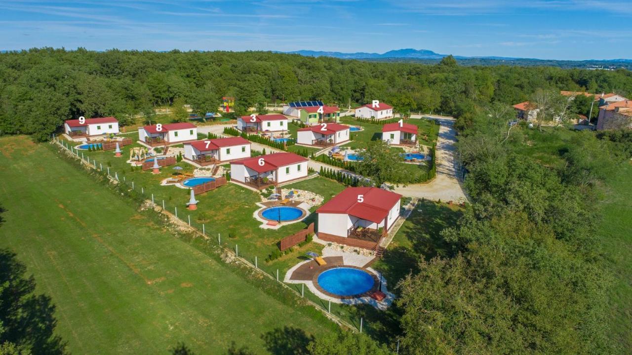 Holiday Park Village Jelovci Kringa Eksteriør bilde