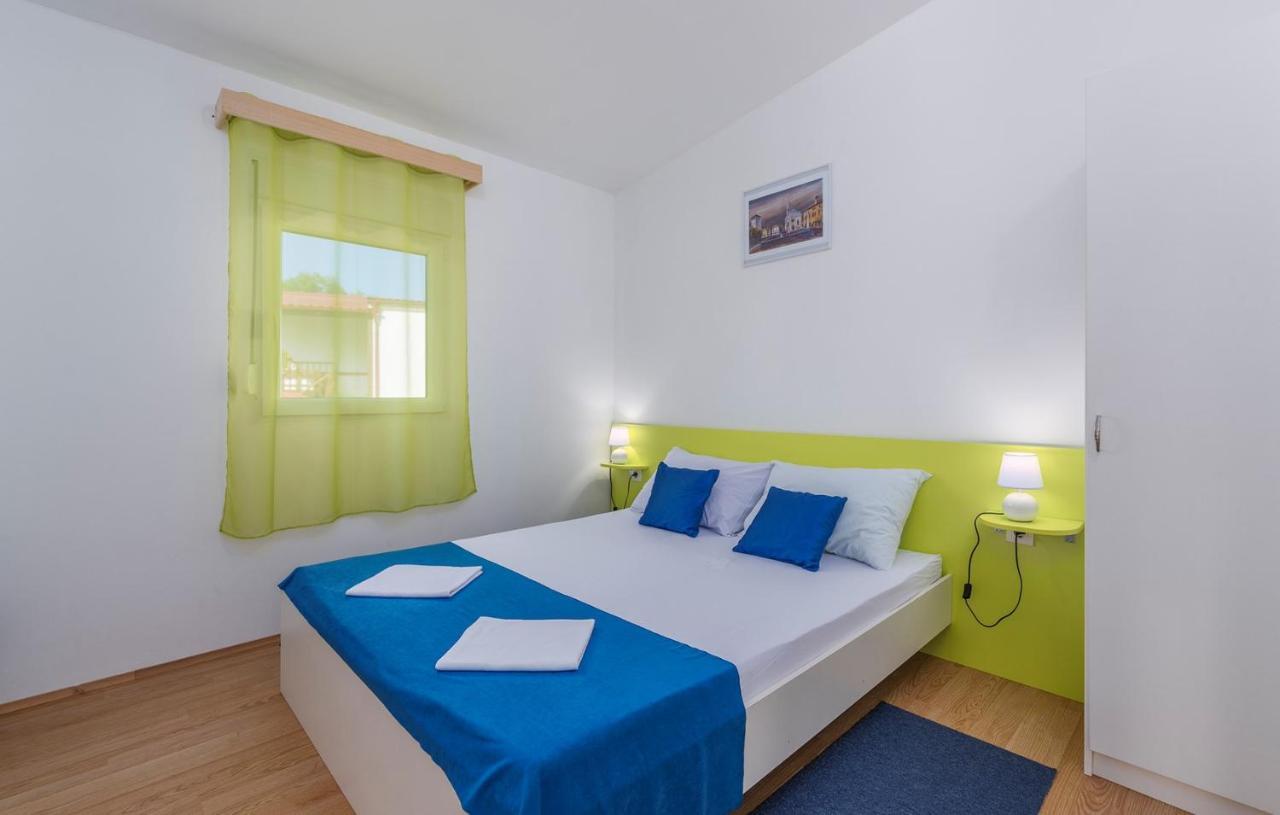 Holiday Park Village Jelovci Kringa Eksteriør bilde